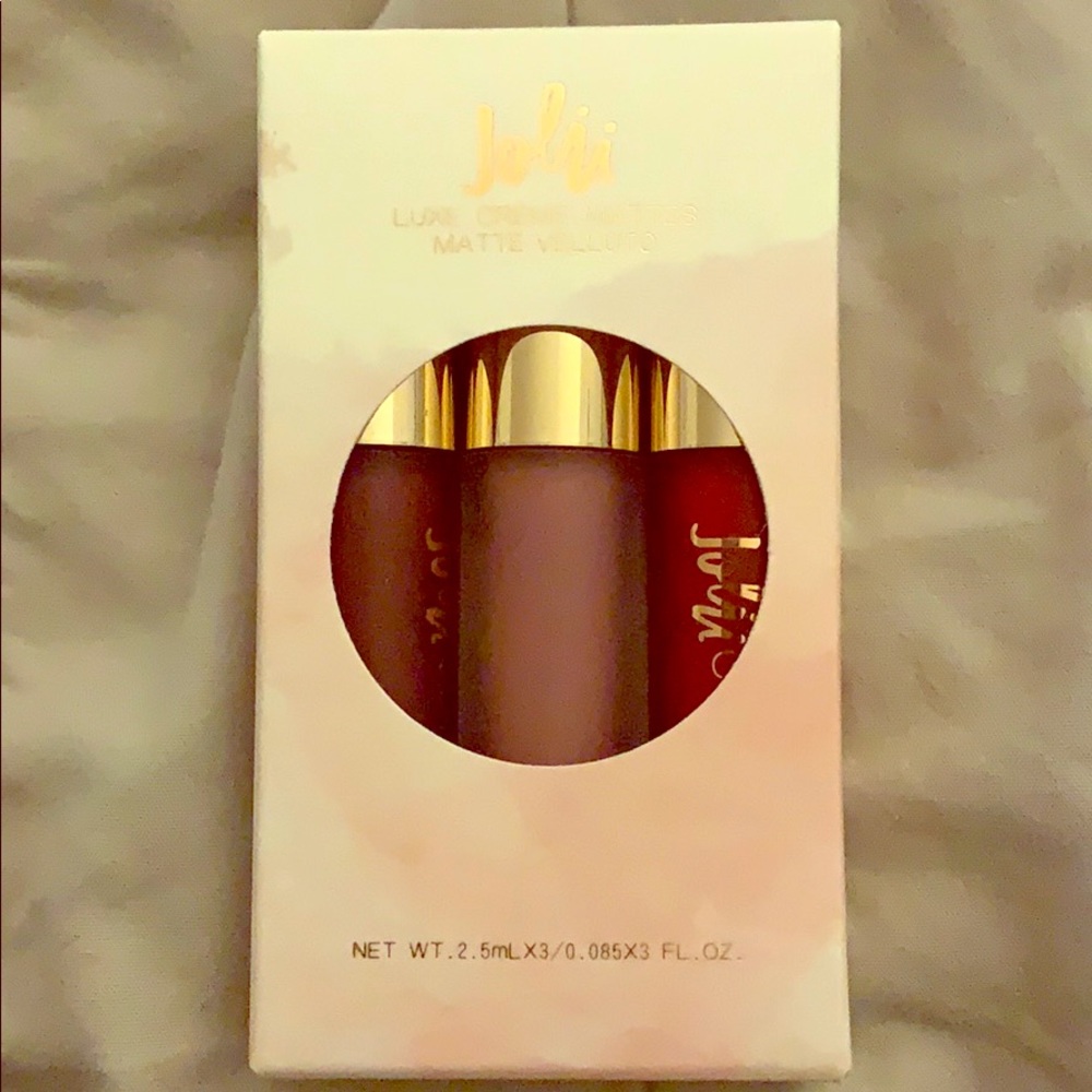 Jolli Luxe Creme Mattes